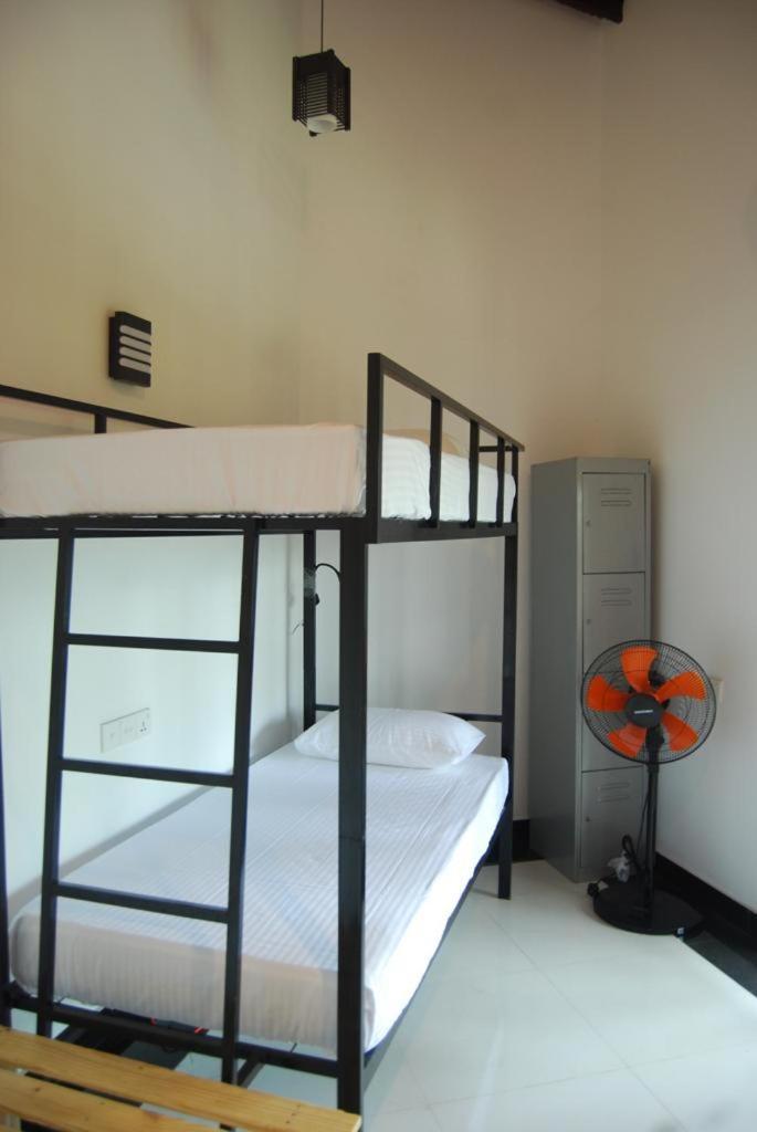 Best Hostel Yala Tissamaharama Esterno foto
