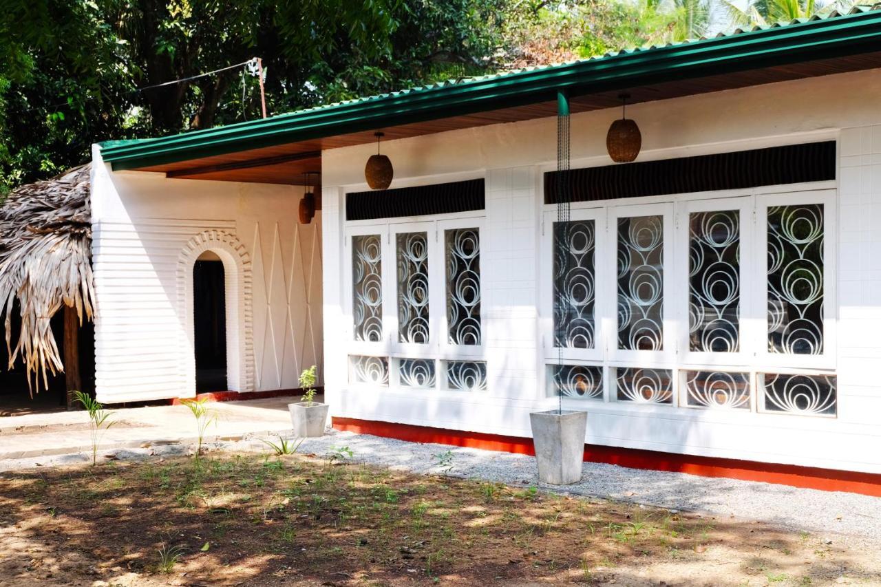 Best Hostel Yala Tissamaharama Esterno foto